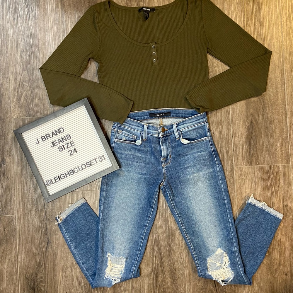 J Brand Skinny Blue Jeans 'Capri' 'Breathless'  Size 24